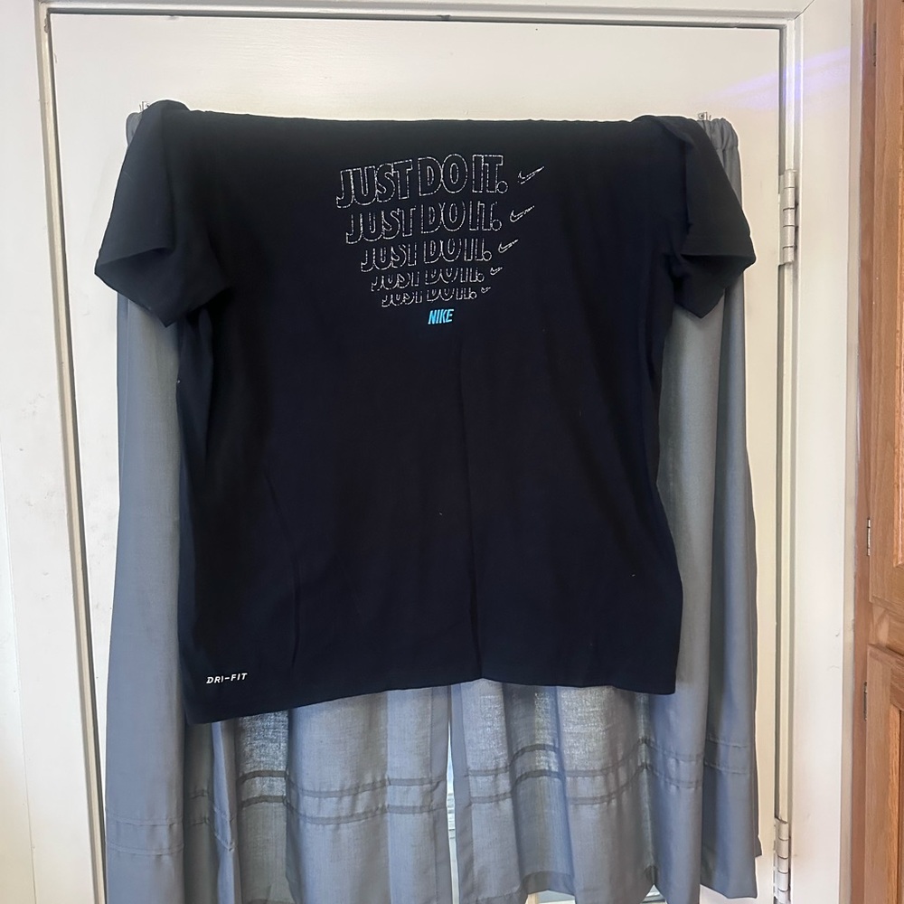 Men Nikes Dri Fit Shirt
